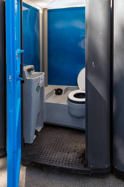 Best Affordable porta potty rental  in Middlesborough, KY